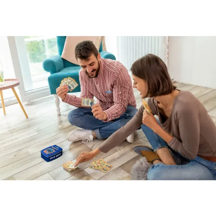 Winning Moves - GODDIT Top Trumps Stitch - Jeu de cartes Disney Lilo & Stitch - 55 énigmes - 1 à 6 joueurs - À partir de 6 ans Winning Moves - GODDIT Top Trumps Stitch - Jeu de cartes Disney Lilo & Stitch - 55 énigmes - 1 à 6 joueurs - À partir de 6 ans