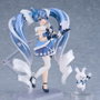 Good Smile Company Hatsune Miku Snow Miku: Crystal Snow Ver. Figma