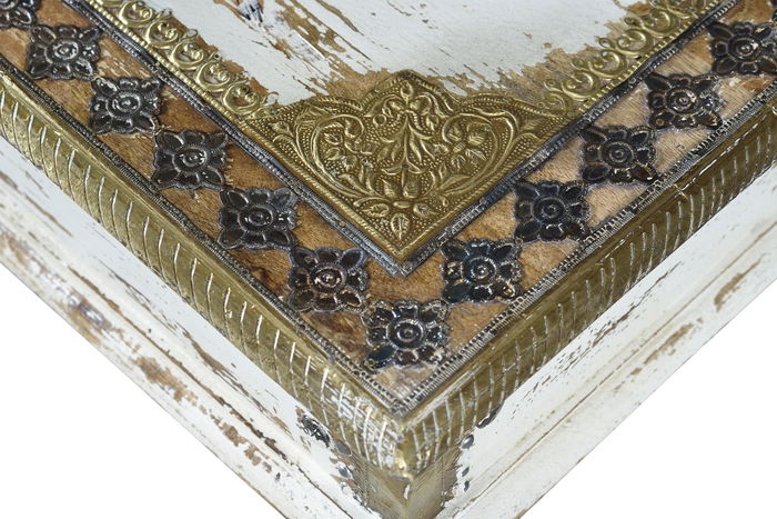 GINER Y COLOMER Table basse en bois de manguier, finition blanc vieilli avec détails bronze, 140x80x45 cm, meuble artisanal