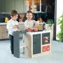 Smoby - Cuisine d'enfant en îlot moderne avec surface de jeu 360 degrés, 23 accessoires - à partir de 3 ans