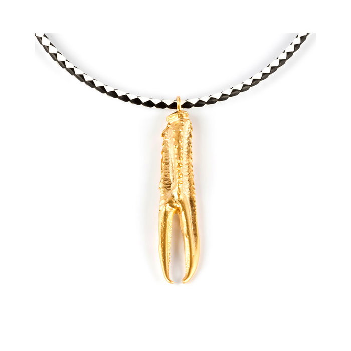 Shabama Collier TUENT LUXE Noir et Blanc Doré - Bijou pendentif langoustine en cuir italien tressé ajustable jusqu'à 43 cm Shabama Collier TUENT LUXE Noir et Blanc Doré - Bijou pendentif langoustine en cuir italien tressé ajustable jusqu'à 43 cm