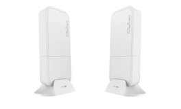 MikroTik Station de Base 60 GHz avec Formation de Faisceau 60° Antenne Intégrée, CPU 716 MHz, 256 Mo RAM, Alimentation et PoE, RouterOS L4