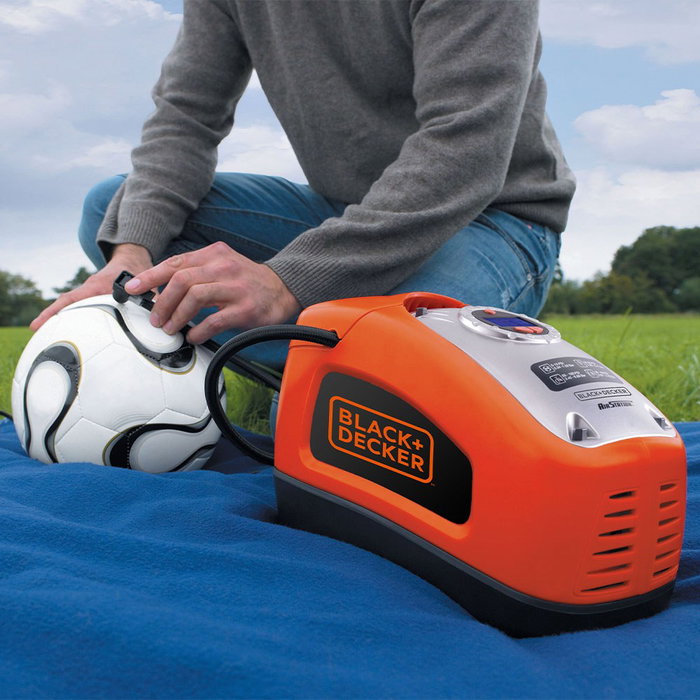Black + Decker ASI300-QS Gonfleur-Compresseur Filaire 11 bars