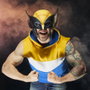 HASBRO Masque 1:1 Lobezno Deadpool & Wolverine - Mascara Premium avec rembourrage intérieur amovible et socle