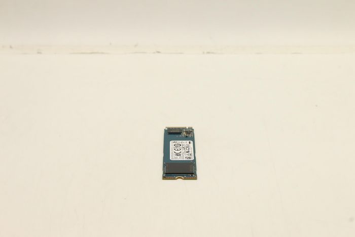 Lenovo SSD M.2 512 Go PCIe 4.0 x4 NVMe Opal 2.0