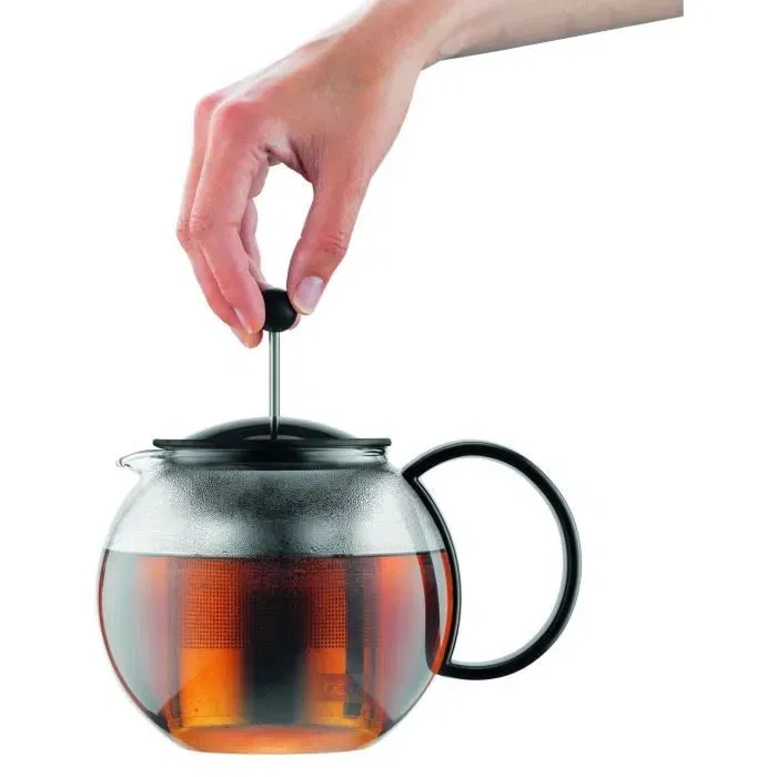 Bodum ASSAM - Théière à piston avec couvercle en plastique et filtre en inox, 0.5 litre, Noir