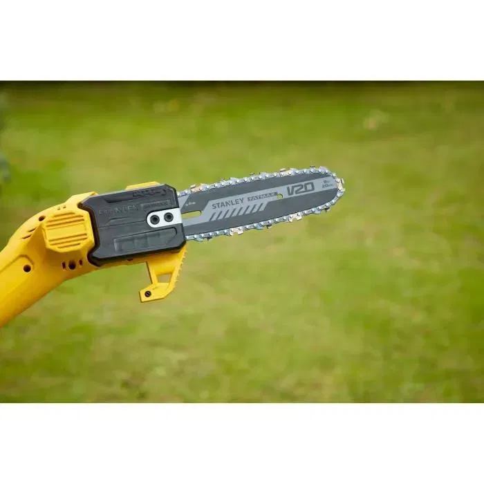Stanley Fatmax Élagueuse sur perche sans fil SFMCPS620M1-QW, 18V avec batterie 4Ah et chargeur, chaîne 20cm, longueur max 4.5m