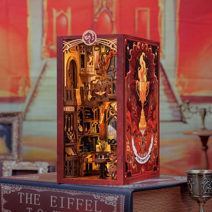Maquette Book Nook Flame Common Room 23 x 11 cm