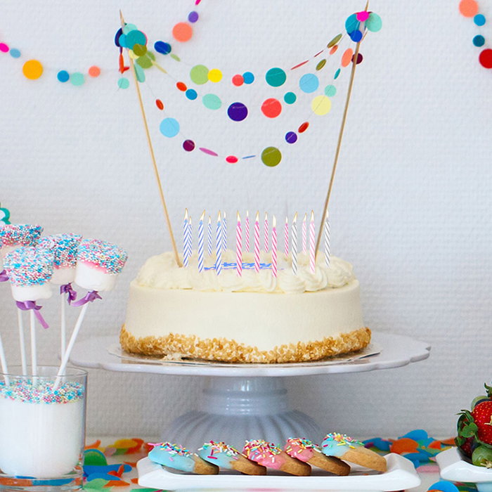 Party Time JGO. 24 VELAS ANIVERSARIO+DECO avec décoration HAPPY BIRTHDAY Party Time JGO. 24 VELAS ANIVERSARIO+DECO avec décoration HAPPY BIRTHDAY