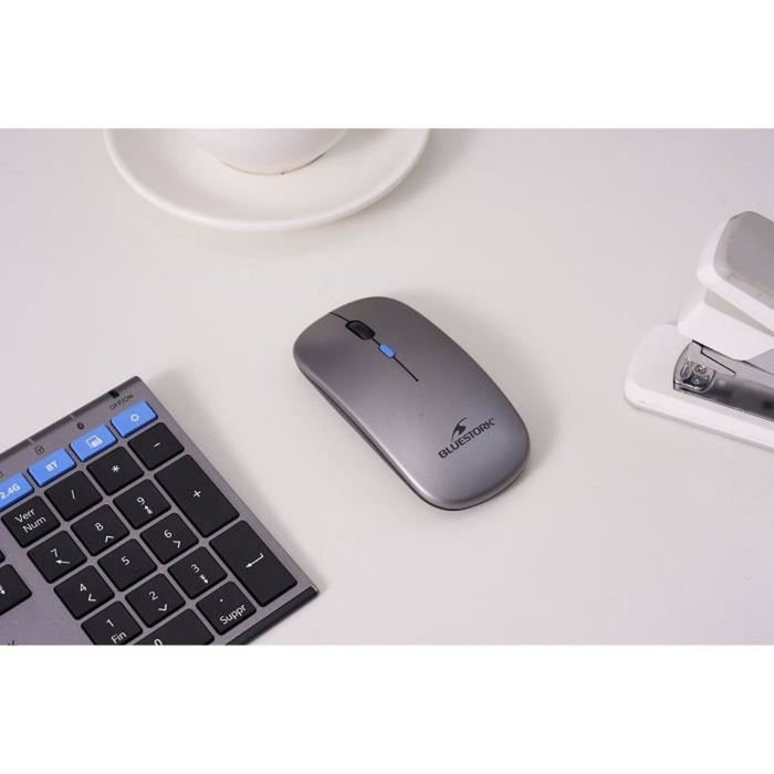 Bluestork Pack GRAPHEME 3 - Ensemble Clavier AZERTY et Souris sans fil - Noir et gris Bluestork Pack GRAPHEME 3 - Ensemble Clavier AZERTY et Souris sans fil - Noir et gris