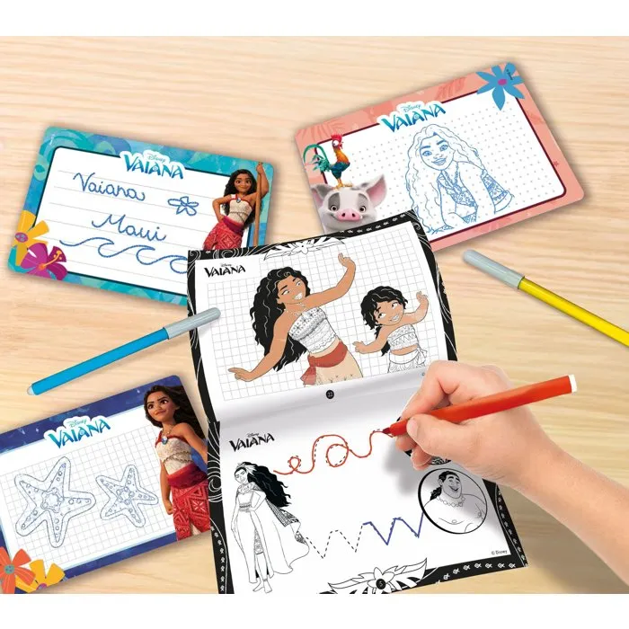 Liscianigiochi Vaiana 2 - Pocket Studio de Dessin - Kit de Jeu Éducatif avec Ardoises Effaçables, Feutres et Guide Explicatif - Pour Enfants dès 3 ans