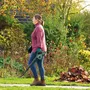 Bosch Souffleur de feuilles sans fil 18V - UniversalLeafBlower 18V-130 (06008A0600) - Léger, compact, avec poignée ergonomique