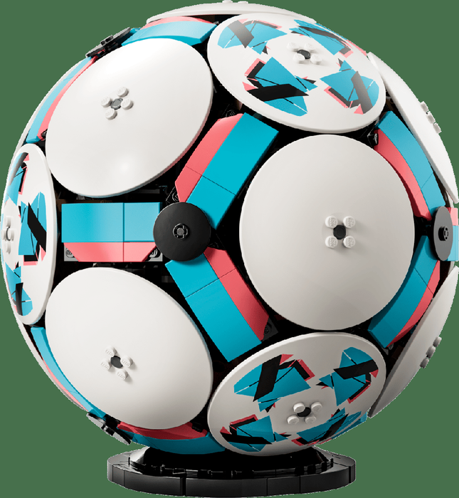 LEGO Editions Le Ballon de Foot 43019, Set de Construction de 1498 pièces