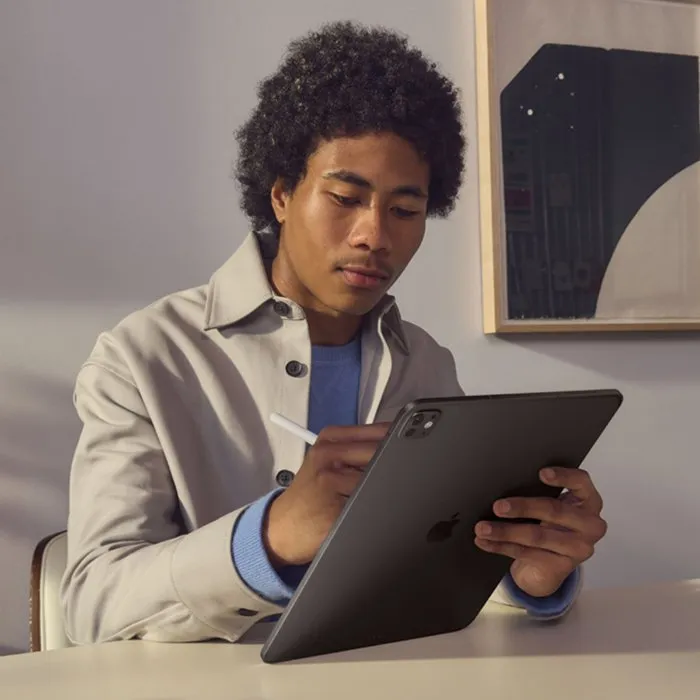 Apple iPad Pro 13" M5 Wi-Fi + Cellular 2 To Écran avec verre nanotexturé Argent - Ref: M5