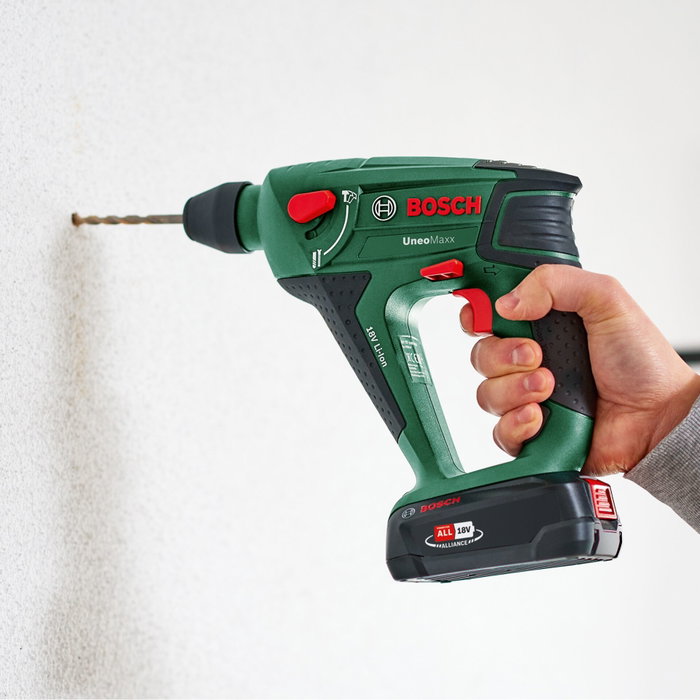 Bosch Uneo Maxx Perforateur sans fil avec 2 batteries 2,5 Ah et chargeur