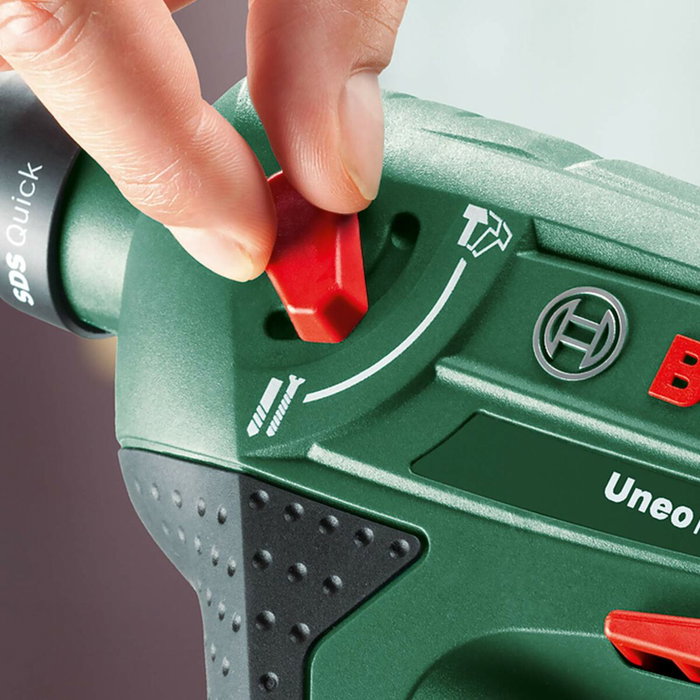 Bosch Uneo Maxx - Perforateur sans fil 18V avec 2 batteries 2,5 Ah et chargeur Bosch Uneo Maxx - Perforateur sans fil 18V avec 2 batteries 2,5 Ah et chargeur