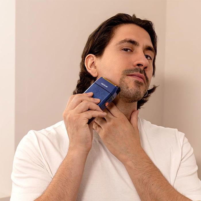 Rasoir électrique Cecotec PrecisionCare X-Trimm Pro Titane 3 vitesses LED 2h bleu