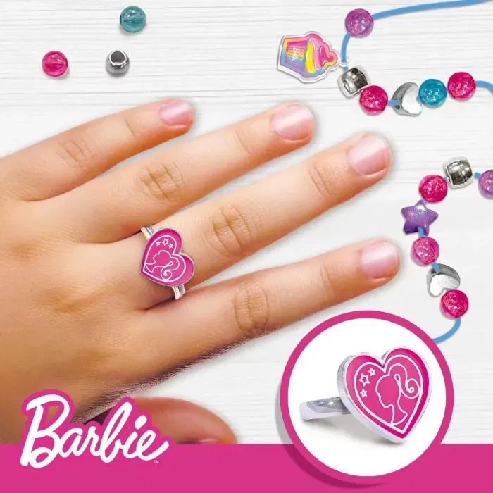 Liscianigiochi Boîte à Bijoux Barbie We Dream Together - Coffret Créatif 2 en 1 avec Plus de 150 Perles et 4 Charms Exclusifs - Activité Manuelle pour Enfants dès 5 Ans Liscianigiochi Boîte à Bijoux Barbie We Dream Together - Coffret Créatif 2 en 1 avec Plus de 150 Perles et 4 Charms Exclusifs - Activité Manuelle pour Enfants dès 5 Ans