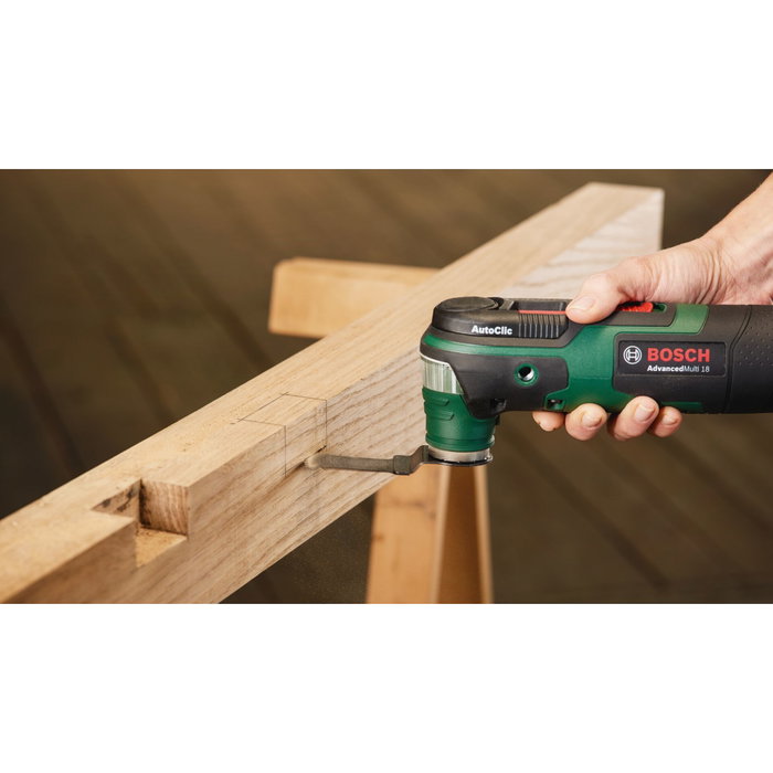 Bosch AdvancedMulti 18 - Outil multifonctions sans fil (sans batterie ni chargeur) Bosch AdvancedMulti 18 - Outil multifonctions sans fil (sans batterie ni chargeur)