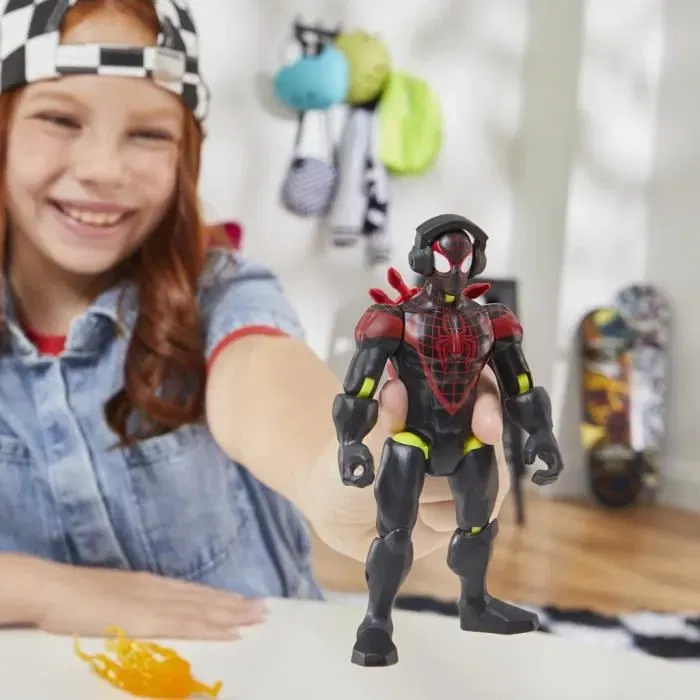 Hasbro Marvel MixMashers Miles Morales, Figurine Personnalisable à Mélanger et Combiner avec Accessoires, Dès 4 Ans
