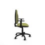 Chaise de bureau Algarra avec mécanisme de contact permanent de base, recouverte de tissu vert olive. Équipée d'une base en polyamide noir, d'accoudoirs 1D et de roulettes autobloquantes.