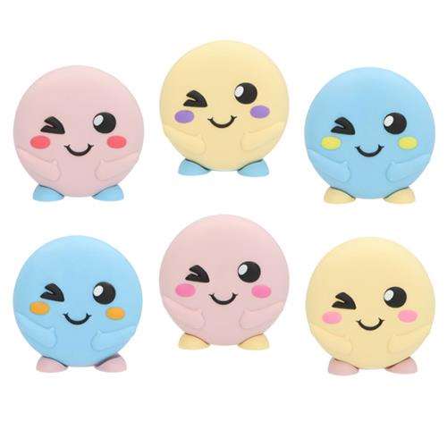 Imc Toys - Breakeez Macaron - Jeu interactif à casser avec macaron, mascotte, slime et seringue - Figurine incluse - À partir de 3 ans