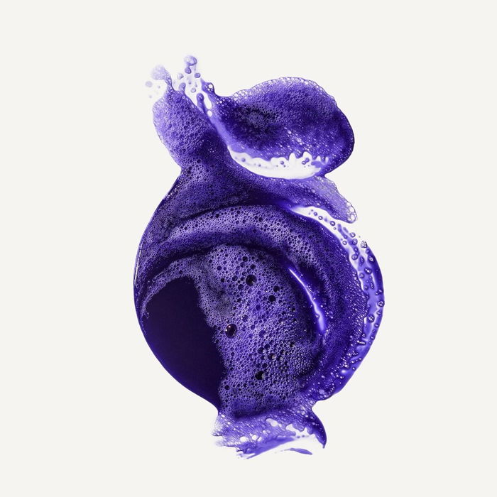 Olaplex N°4P BLONDE ENHANCER Shampoing Tonifiant pour Cheveux Blonds, Décolorés et Gris - 250 ml