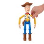 Mattel Figura Deluxe Parlanchina Woody Toy Story 5 Jmw22 - Figurine Parlante Woody Disney Pixar, Version Espagnol, Avec Sons et Mouvements Frénétiques, Multilingue