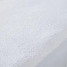 Today - Protege-matelas absorbant Essential, lavable à 95°C - Pour lit 2 personnes (140 x 190 cm)