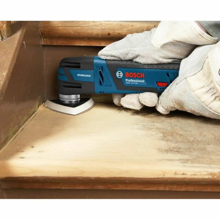 Bosch Professional GOP 12V-28 Découpeur-ponceur sans-fil avec 2 Batteries 3,0Ah, Accessoires et L-Boxx
