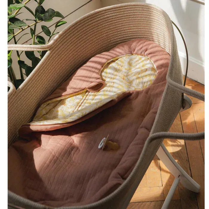 Domiva Couffin Bébé Tressé Ecru Beige Collection Honey Moon pour Siestes et Nuits Domiva Couffin Bébé Tressé Ecru Beige Collection Honey Moon pour Siestes et Nuits
