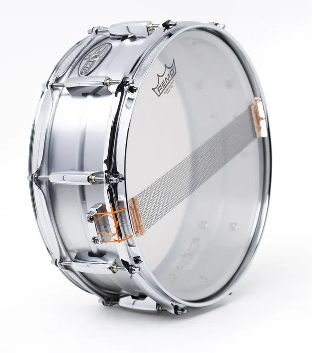PEARL Caisse claire Sensitone Seamless Aluminium 14 x 5 pouces (1,2 mm) Heritage Alloy PEARL Caisse claire Sensitone Seamless Aluminium 14 x 5 pouces (1,2 mm) Heritage Alloy