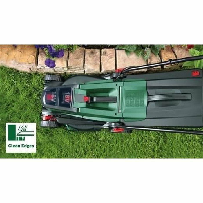 Bosch UniversalRotak 37-550 Cortéspedes avec 2 batteries 4 Ah et chargeur