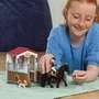 Schleich 42437 HORSE CLUB, Extension pour écurie avec Tori et Princess, 26 éléments incluant 1 cheval, coffret figurines pour enfants 5 ans et plus