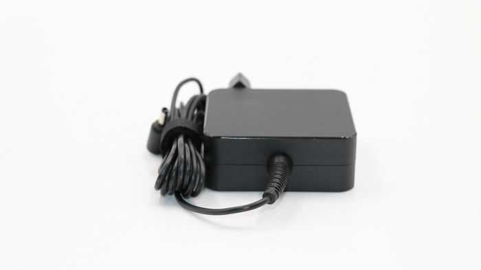 Lenovo Adaptateur secteur 65W, 20V, 3.25A, Noir