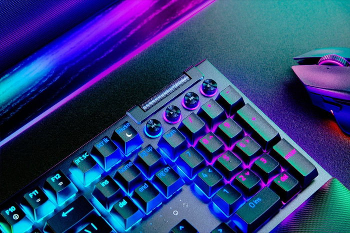 Razer BlackWidow V4 Pro Black