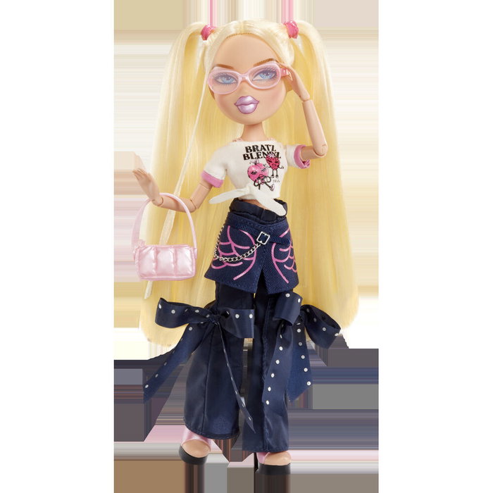 MGA Poupée Bratz Cloe Stylin avec Vêtements - Poupée Fashion avec Tenue