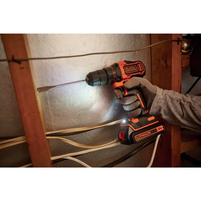 Black + Decker Coffret de Perceuse-visseuse 18 V sans fil avec chargeur et batterie 1,5 Ah
