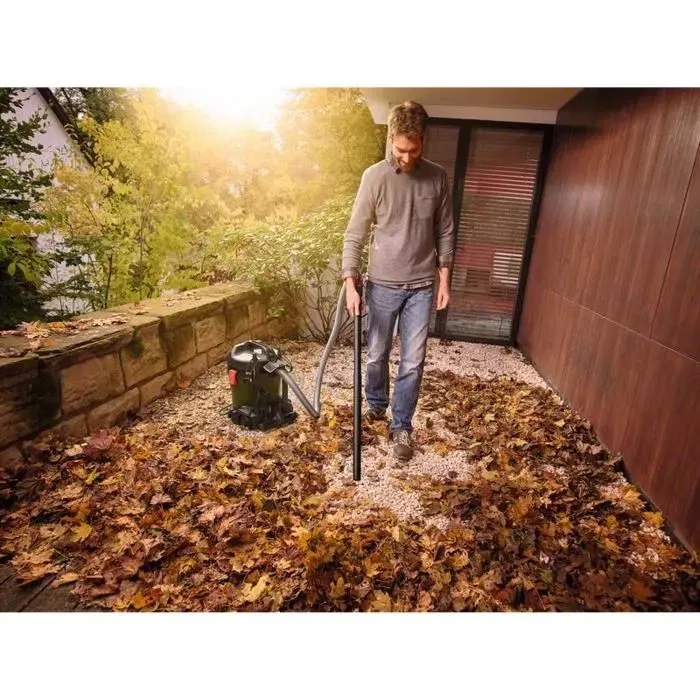 Bosch AdvancedVac 20 - Aspirateur eau et poussière 1200 W, 260 mbar / 70 l/s, 20 L, avec accessoires, pour nettoyage efficace des sols