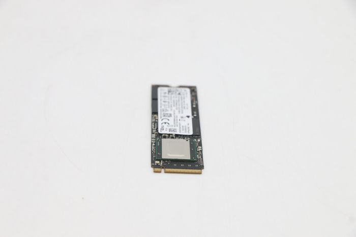 Lenovo 512 Go SSD M.2 2280 NVMe PCIe Gen4 OPAL 2.0 pour ordinateurs portables ThinkPad - Amélioration du stockage et de la sécurité