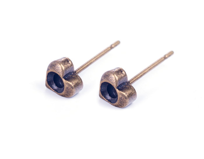 Innspiro Boucles d'oreilles métalliques pour incrustation cœur doré vieilli Xilion 3mm Innspiro Boucles d'oreilles métalliques pour incrustation cœur doré vieilli Xilion 3mm