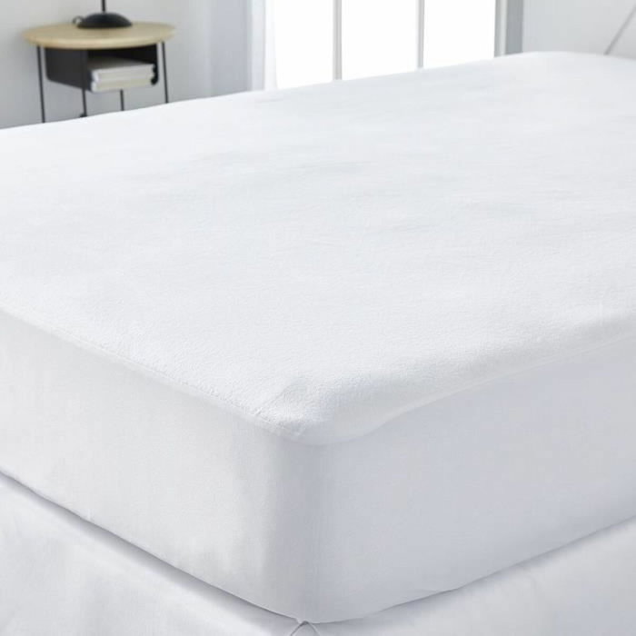 Today Protège matelas Essential imperméable et anti-acariens, 160 x 200 cm Today Protège matelas Essential imperméable et anti-acariens, 160 x 200 cm