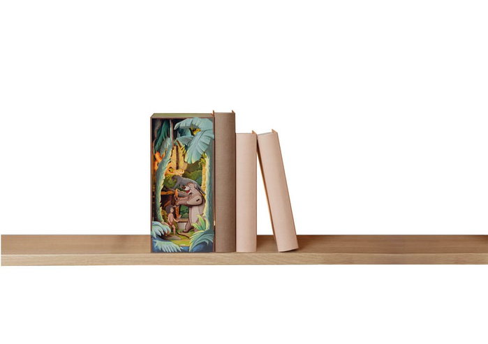 Disney maquette Book Nook Tiny Adventures Le Livre de la jungle 23 cm Disney maquette Book Nook Tiny Adventures Le Livre de la jungle 23 cm