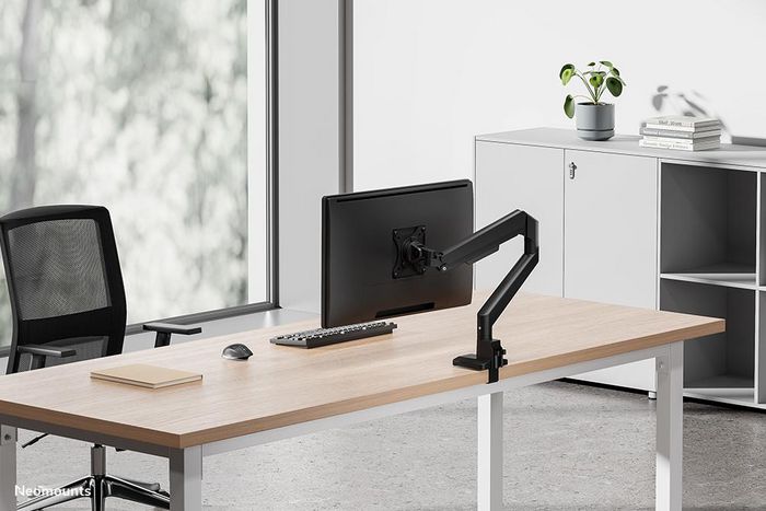 Neomounts DS70-250BL1 Support de bureau pour écran 17-35 pouces Noir Neomounts DS70-250BL1 Support de bureau pour écran 17-35 pouces Noir