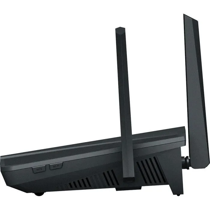 Synology RT6600AX - Routeur WiFi 6 Tri band (jusqu'à 6,6 Gbit/s) avec 6 antennes, Blanc Synology RT6600AX - Routeur WiFi 6 Tri band (jusqu'à 6,6 Gbit/s) avec 6 antennes, Blanc