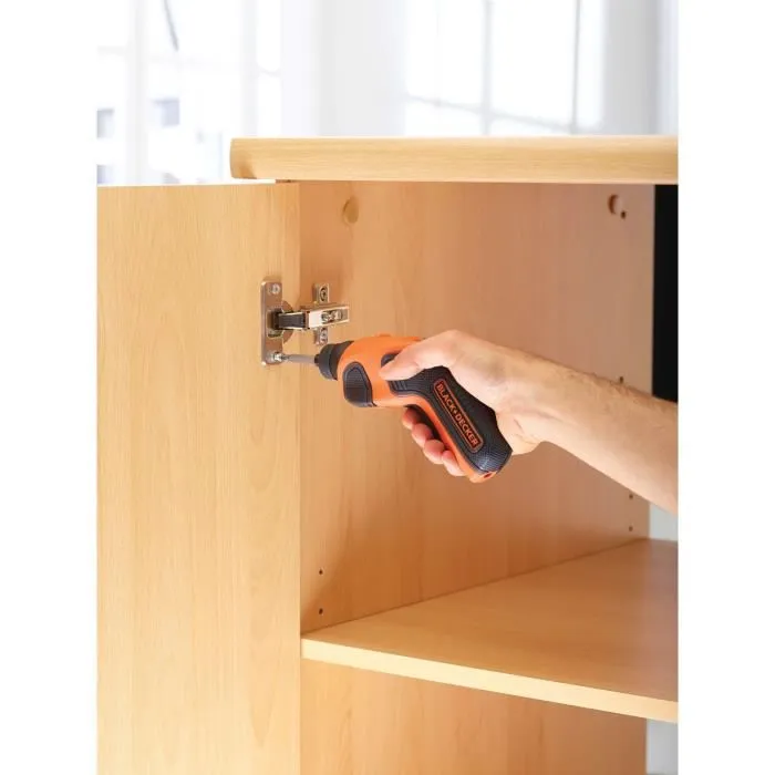 Black + Decker CS3651LC-QW Tournevis électrique 3.6V à LED avec 2 embouts de vissage pour bricolage