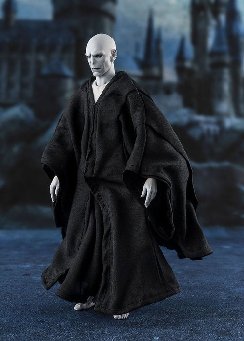 Harry Potter et la Coupe de feu figurine S.H. Figuarts Lord Voldemort 15 cm