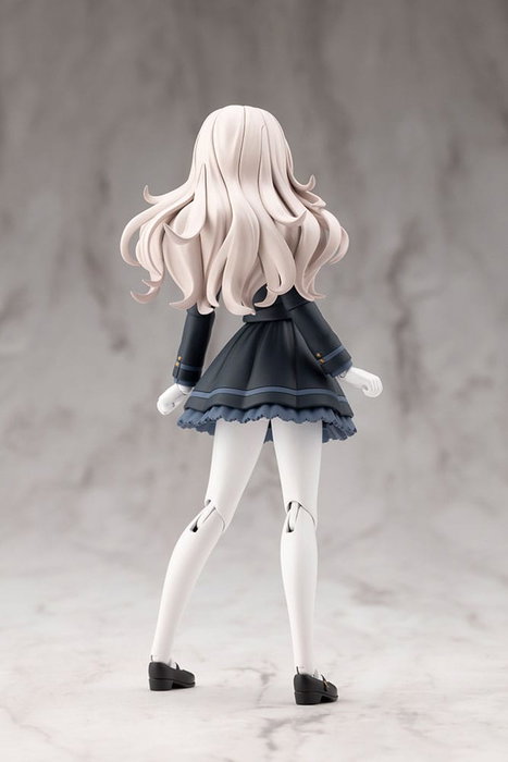 Kotobukiya Sousai Shojo Teien Emma Koishikawa Nocturne avec Honda AB12 Motocompo 1/10