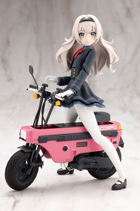 Kotobukiya Sousai Shojo Teien Emma Koishikawa Nocturne avec Honda AB12 Motocompo 1/10