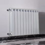 Panneau d'aluminium réfléchissant la chaleur pour radiateurs 100x70 cm